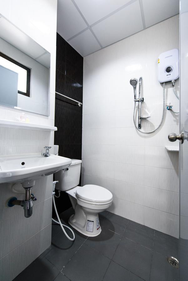 Thana Residence Lam Luk Ka Klong 7 Ban Lam Luk Ka Buitenkant foto